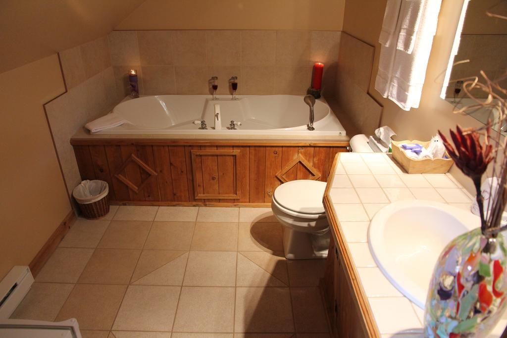 B&B Les Deux Pignons Petit-Saguenay Pokoj fotografie