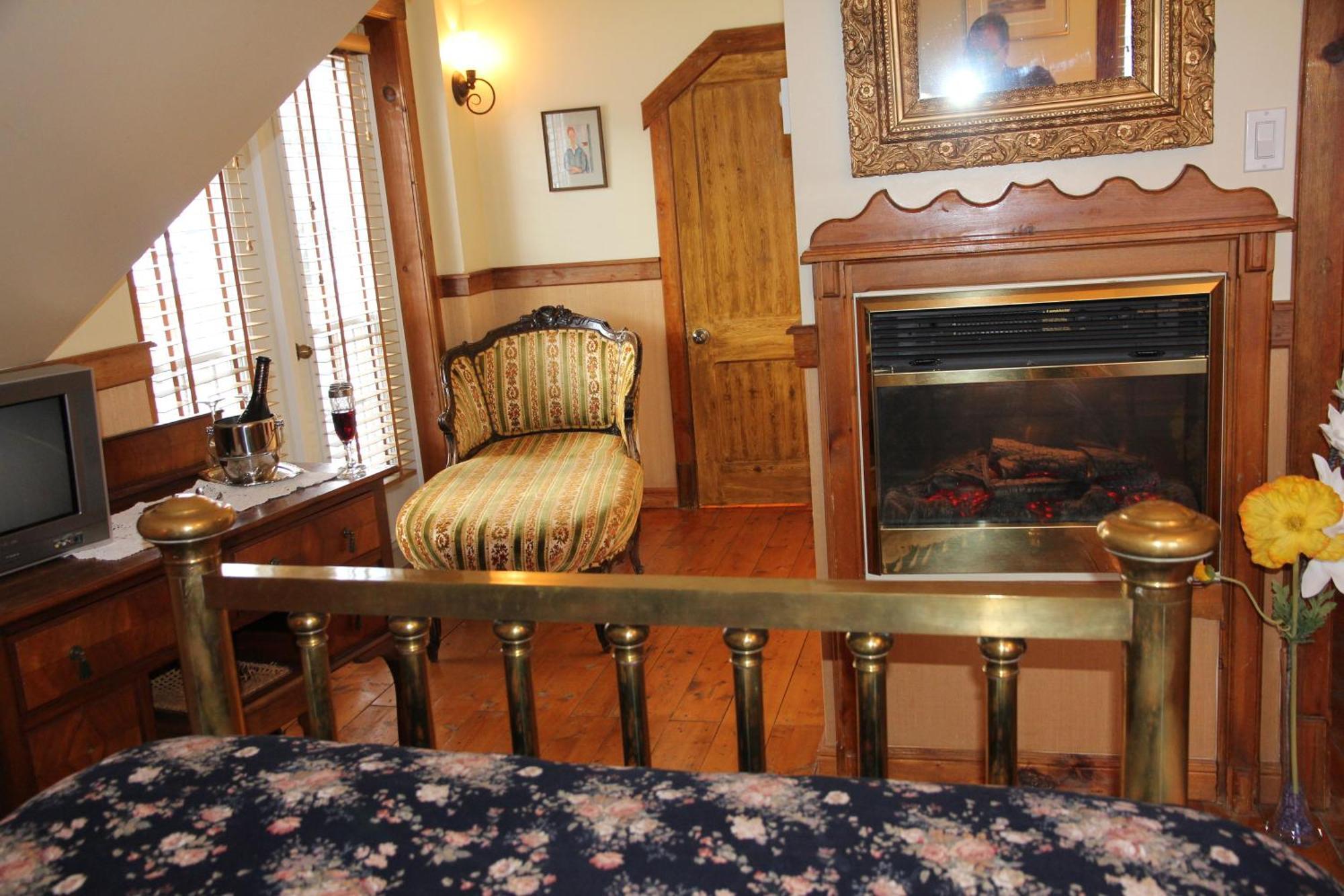 B&B Les Deux Pignons Petit-Saguenay Pokoj fotografie